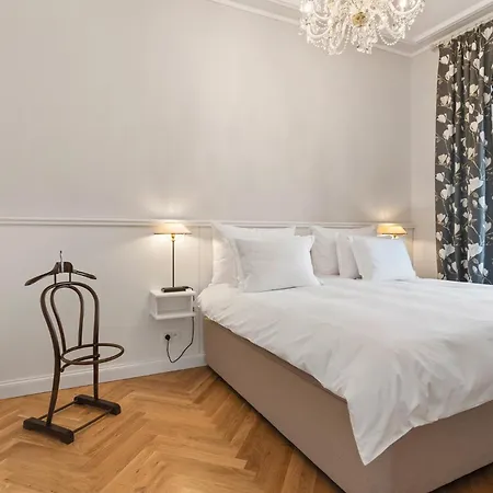 Vodickova Luxury Apartamento Praga