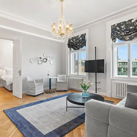 Vodickova Luxury Apartment *