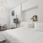 Vodickova Luxury Appartement